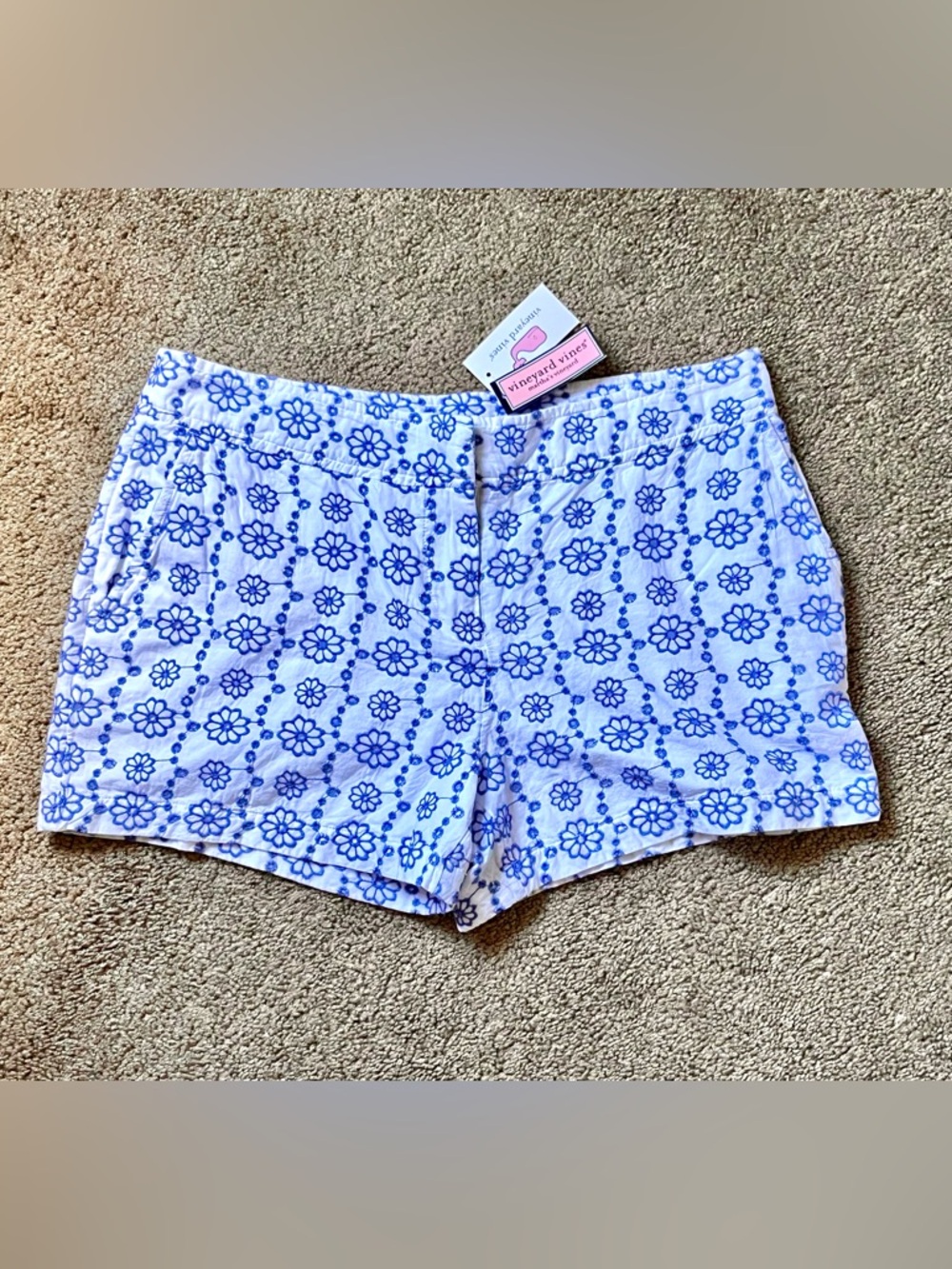 Vineyard Vines | 8 | NWT | Embroidered